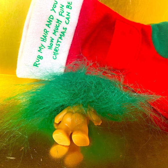 RUSS BERRIE VINTAGE CHRISTMAS TROLLS WITH HATS & POCKET XMAS STOCKINGS RARE - Picture 9 of 16